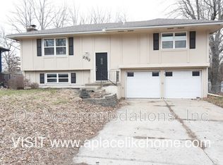 2312 SW 2nd Ter, Blue Springs, MO 64014