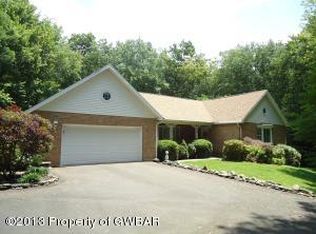 7425 Blue Ridge Trl, Wapwallopen, PA 18660