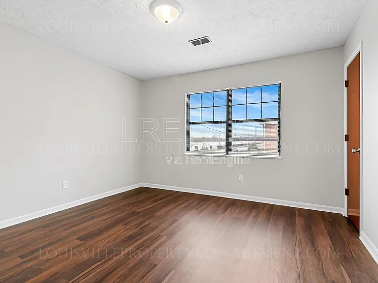 621 Westport Rd #1 — Photo 10