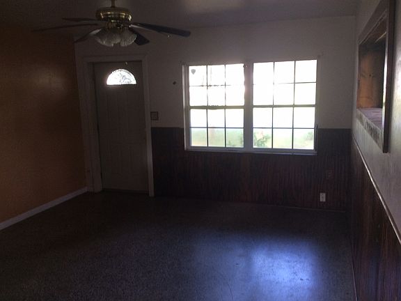 3rd image of 1621 2nd Ave