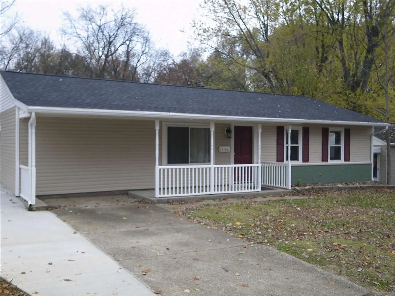 4103 Meadowridge Rd photo 1