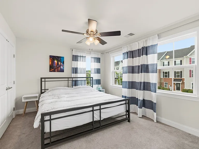 512 Quarry Point Rd — Photo 30