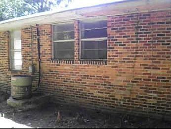 2nd image of 2243 Missouri St