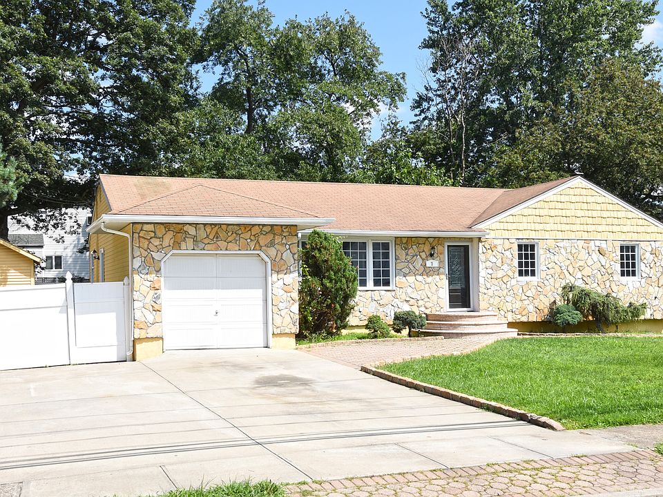 1st image of 71 Sammis Ave