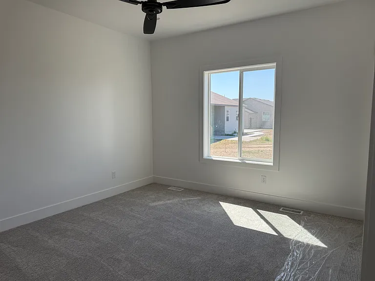 6890 Chapelle Ave — Photo 8