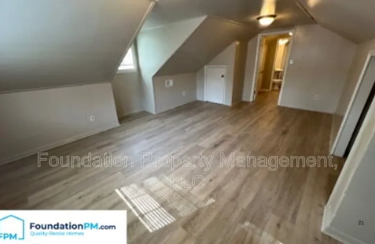 1847 Driftwood Ave — Photo 20