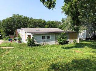 305 W 9th St, Salem, MO 65560