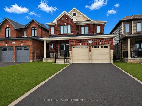 70 Wakefield Blvd, Essa, ON L3W 0L9