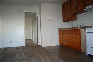 2nd image of 1621 E 7th St