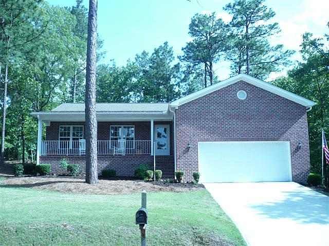 1st image of 180 W Longleaf Drive