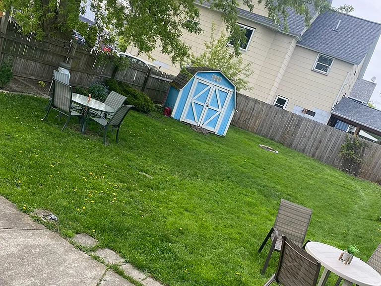 74 Laverack Ave — Photo 6