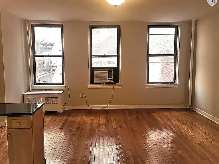 45 W 55th St #5J — Photo 1