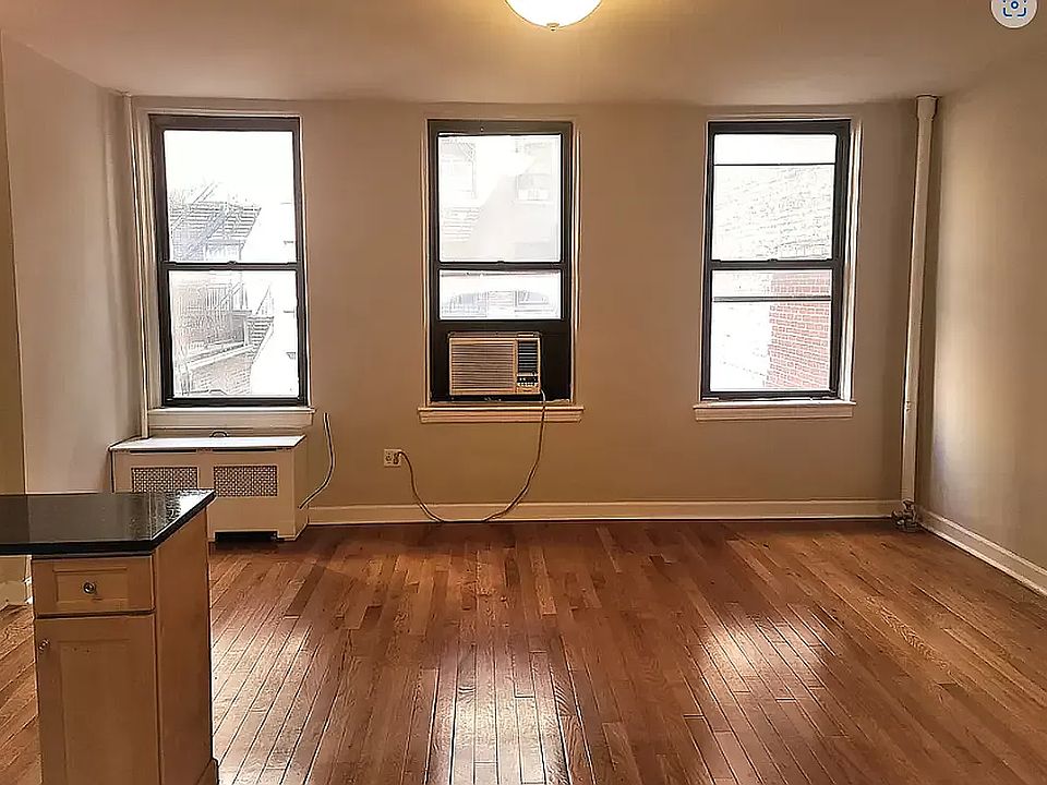 1st image of 45 W 55th St APT 5J