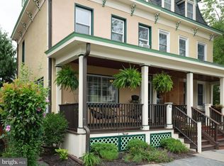 82 Delevan St, Lambertville, NJ 08530