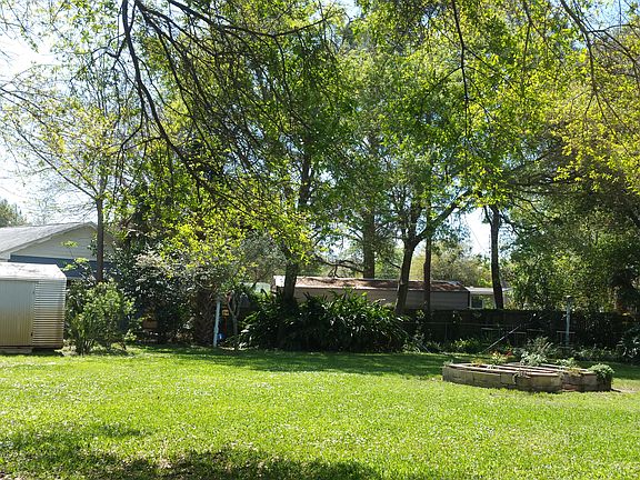 2nd image of 1828 Sable Palm Ln