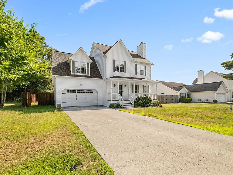 217 Derby Downs Dr — Photo 45