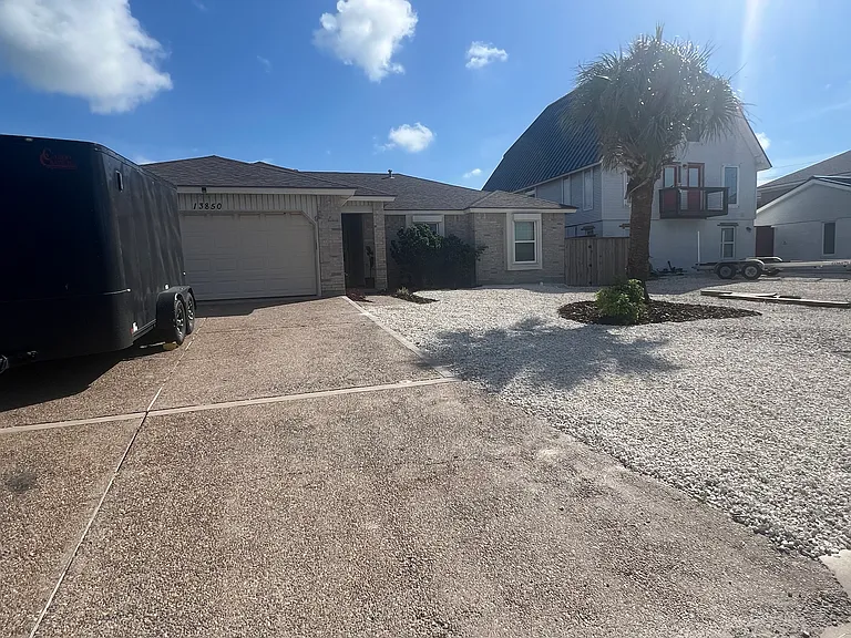 13850 Topsail St — Photo 22