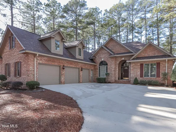 28 Abbottsford Drive, Pinehurst, NC 28374
