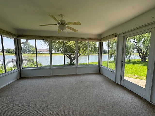 3902 Marryat Dr — Photo 29