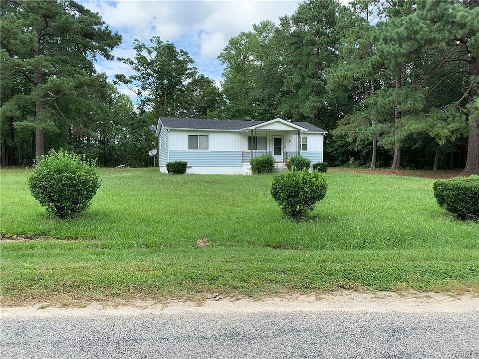 1st image of 20302 Harris Dr