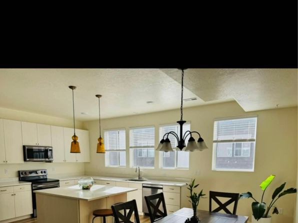 (undisclosed Address)