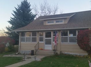 413 6th Ave, Verdigre, NE 68783