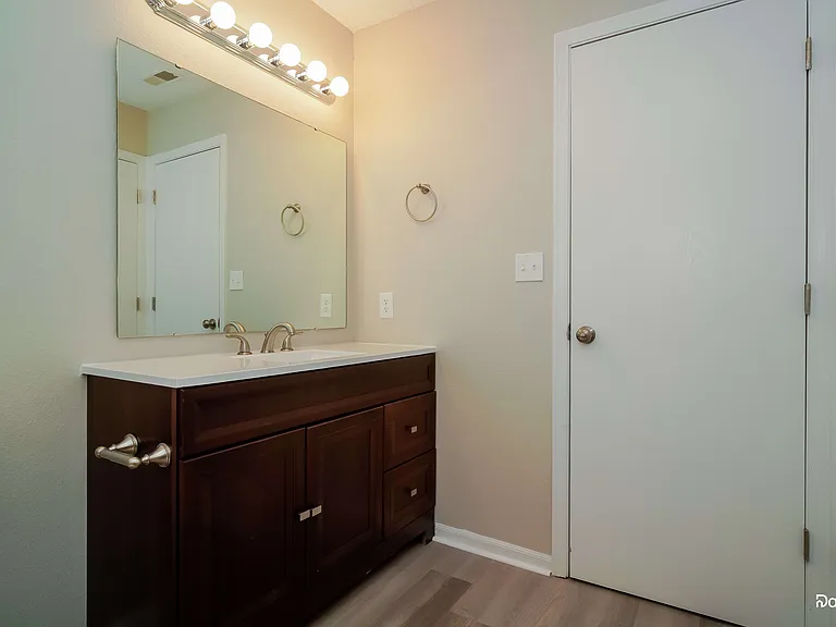 6730 Townsend Way — Photo 11