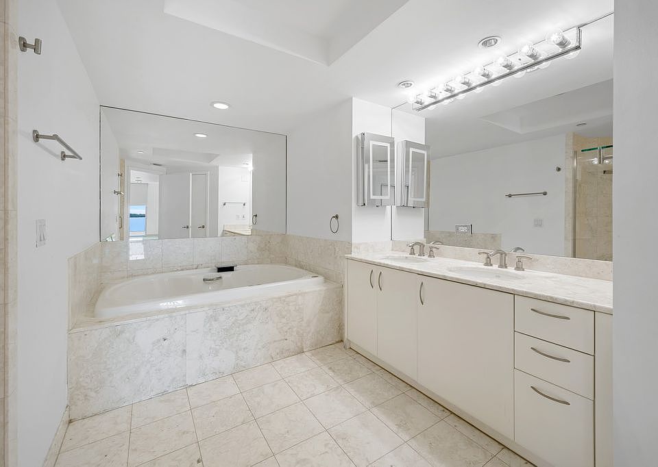 1st image of 1100 SW 10th St #1403