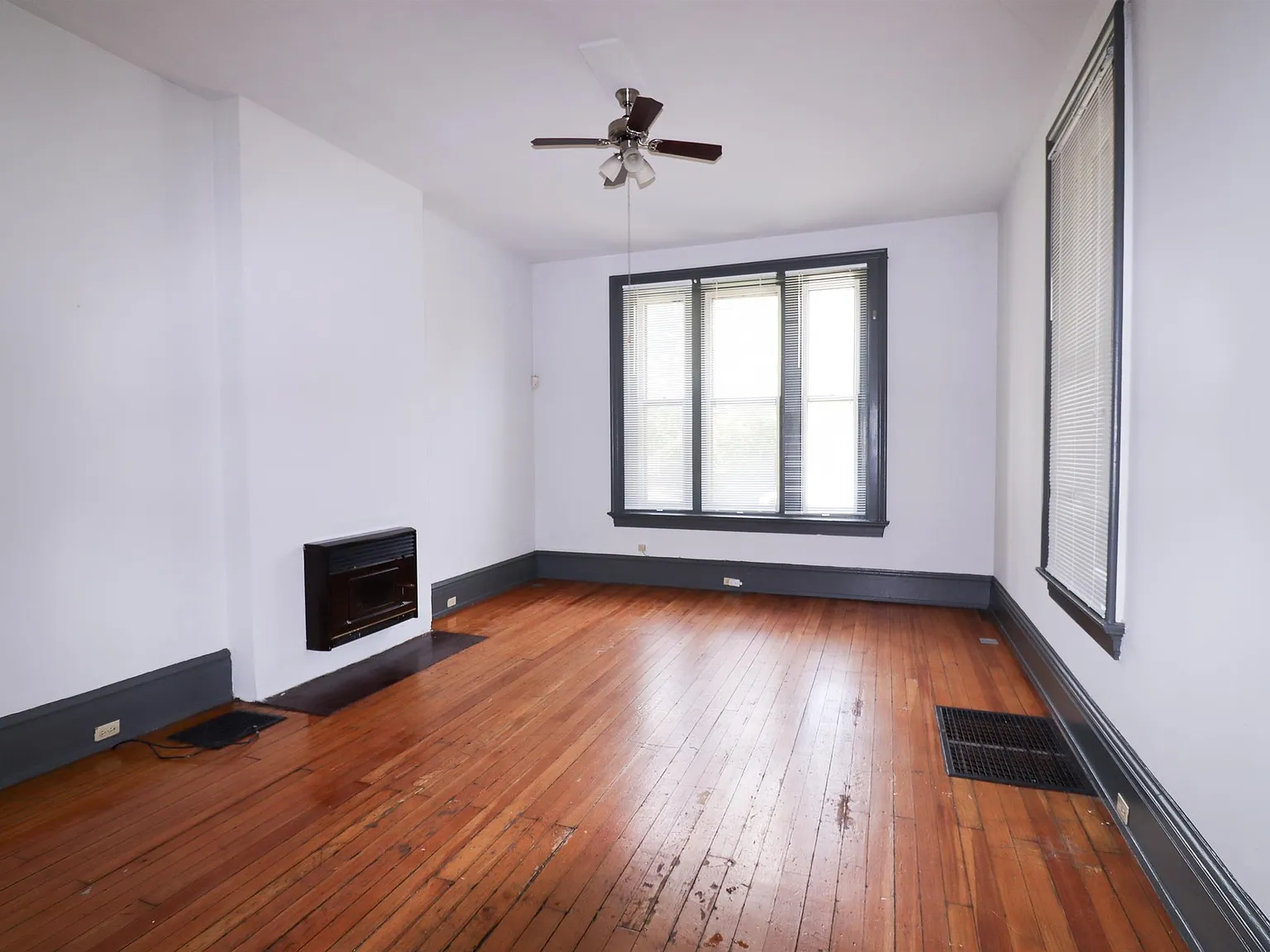 2650 Bellevue Avenue — Photo 3