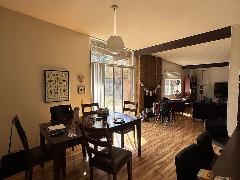 3210 Trawler Pl — Photo 3