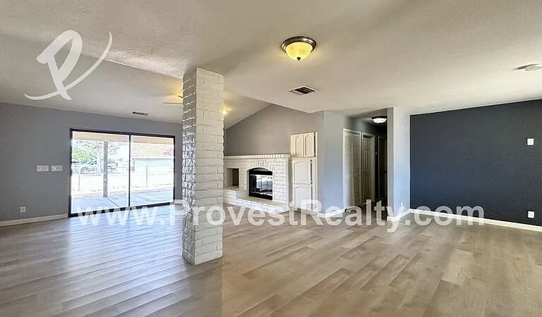 14945 Flathead Rd — Photo 4