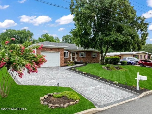 282 Parkview Terrace, Lincroft, NJ 07738