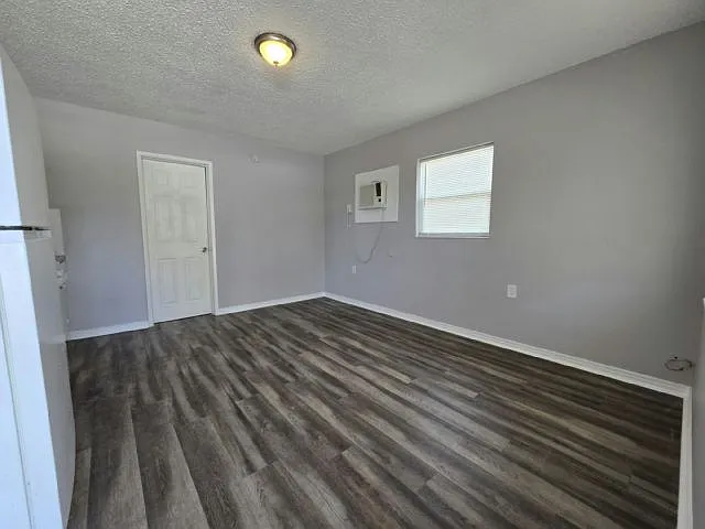 10632 106th Ave N #15 — Photo 8