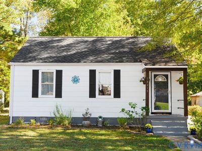 14215 Bermuda Ave, Chester, VA, 23836