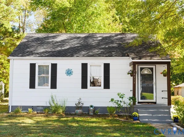 14215 Bermuda Ave, Chester, VA 23836