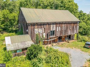 36 Vanderveer Ln, Shepherdstown, WV 25443