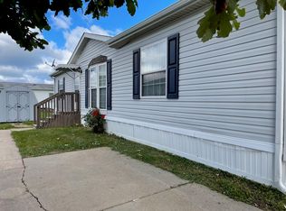 222 Constitution Cir, Potterville, MI 48876