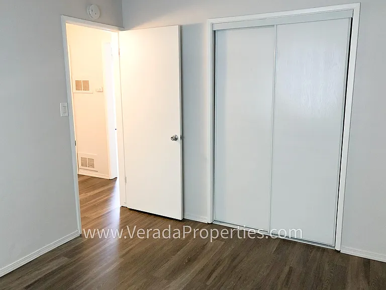 4157 Central Ave — Photo 3