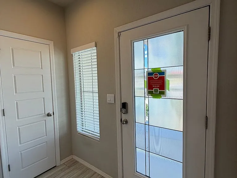 768 Amatista Loop SE — Photo 4