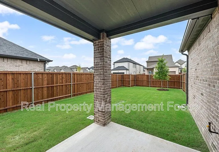 1149 Beautyberry Ln — Photo 26