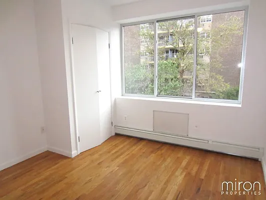 Rented by Miron Properties | media 26