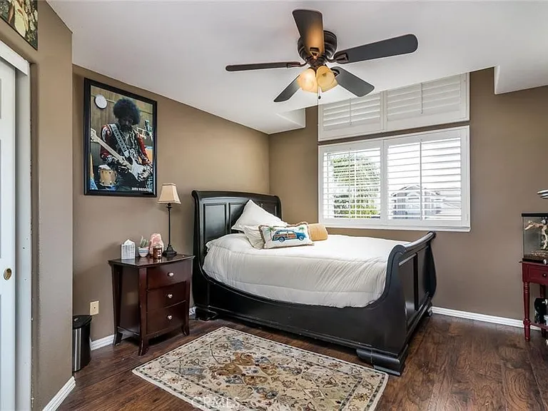 6330 Golden Gate Dr — Photo 14