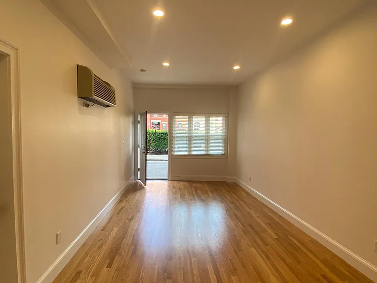 34 N Bennet St #C1 — Photo 9