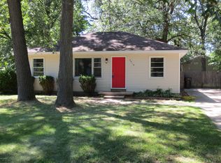 3019 Vandenberg Rd, Muskegon, MI 49444