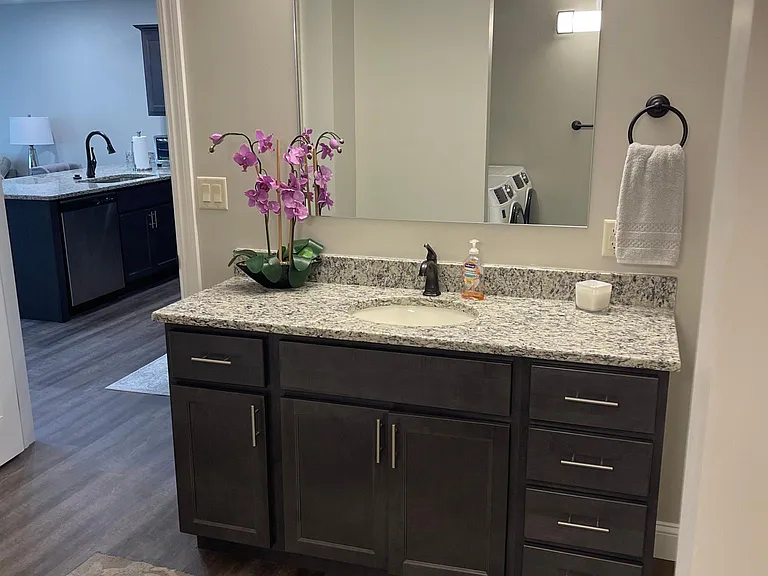 The Heartford Luxury Apartments — Photo 21