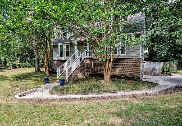 5501 Heath Row Dr — Photo 47