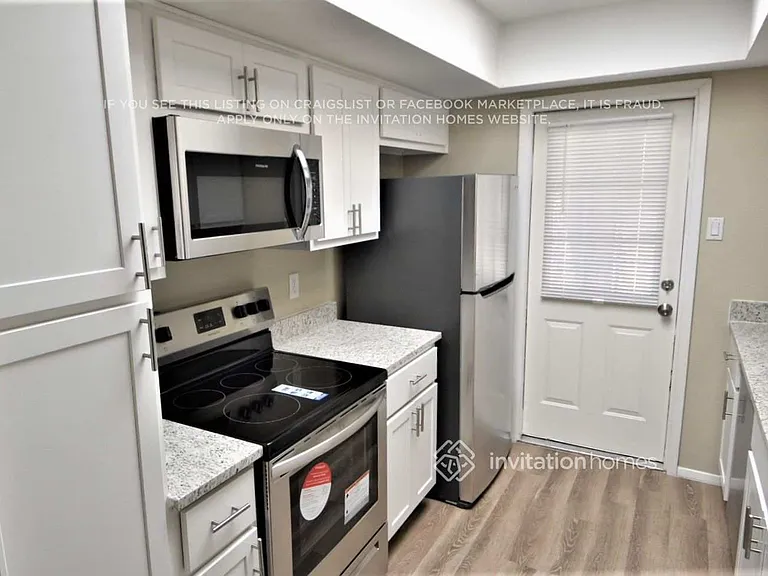 5410 W Maui Ln — Photo 6