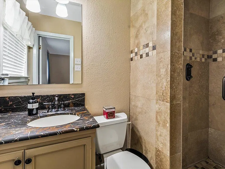 10035 Devonshire Dr — Photo 7
