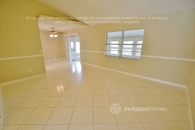 10929 Brightside Dr — Photo 2