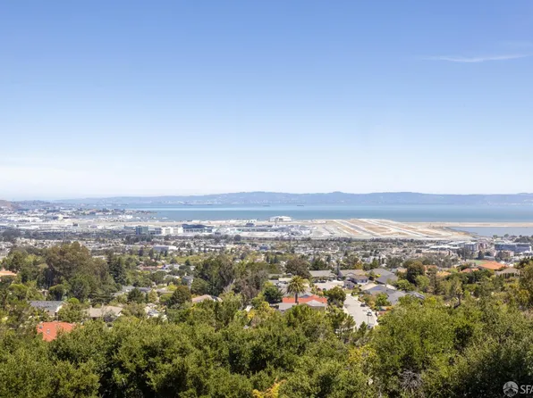 340 Vallejo Dr APT 80, Millbrae, CA 94030